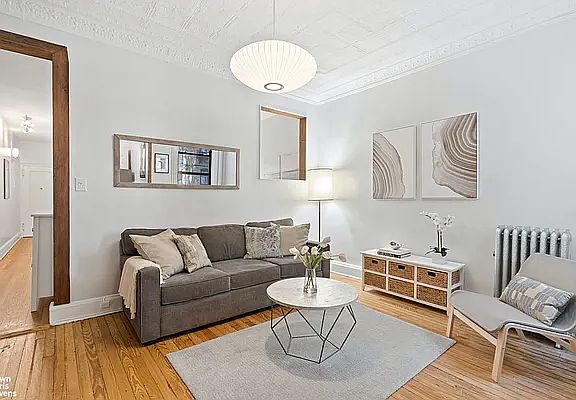 3rd image of 527 8th St APT 1C