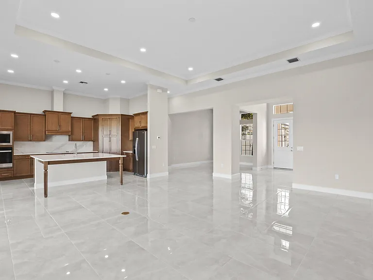 14823 Wildwood Cir — Photo 20