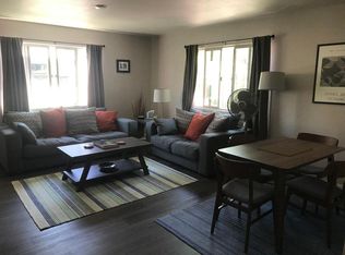 906 W Summit Ave, Flagstaff, AZ 86001