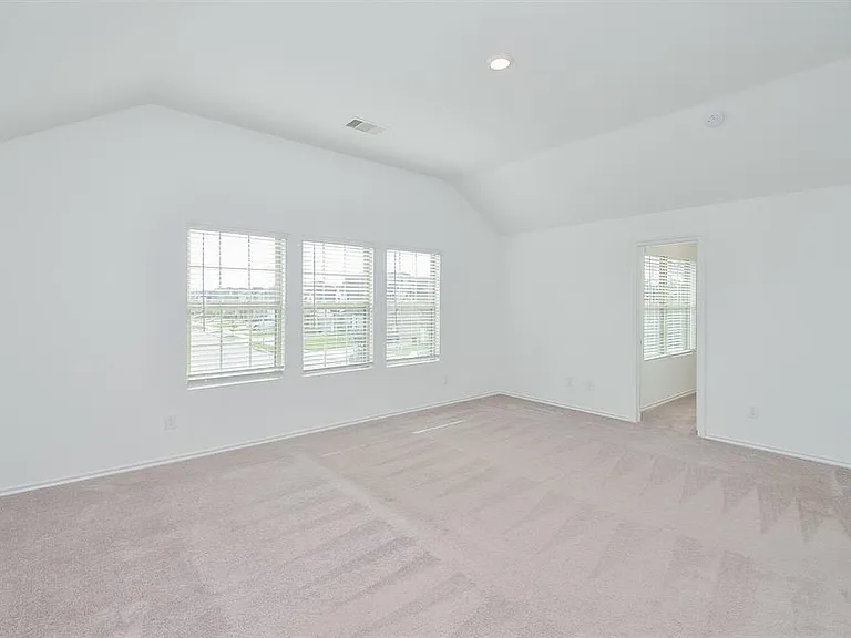 5434 Logan Dale Dr — Photo 12