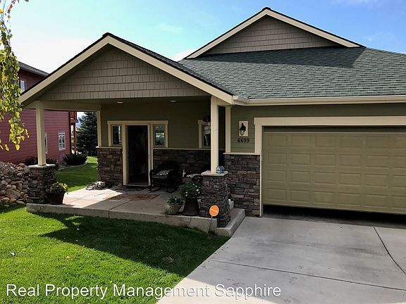 2nd image of 6699 Macarthur Dr #A