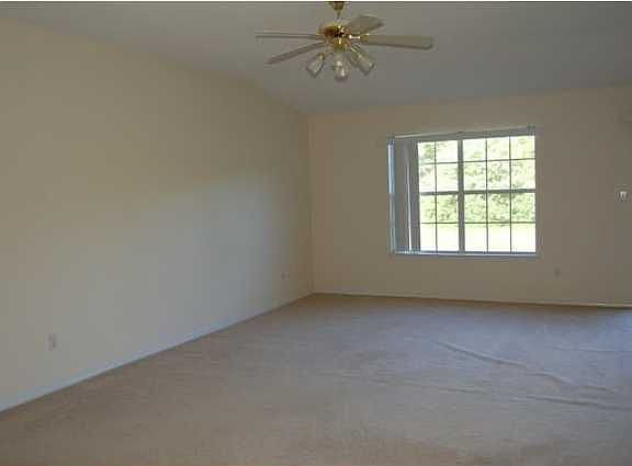 5th image of 1530 Oak Dr