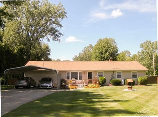 13734 East Rd, Montrose, MI 48457