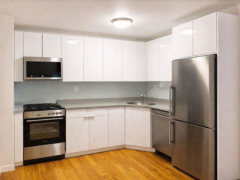 1st image of 418 E 89th St APT 1B