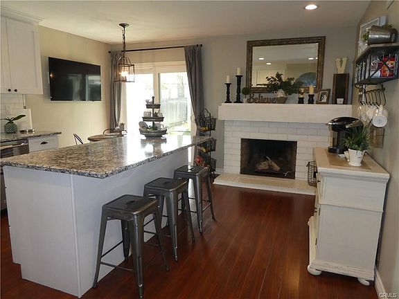 3rd image of 2848 S Parkside Dr #1