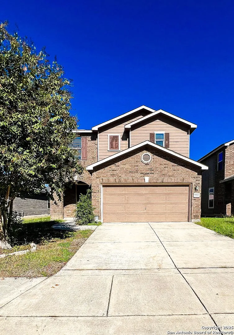Charming Rental Opportunity in Desirable San Antonio! — Photo 1