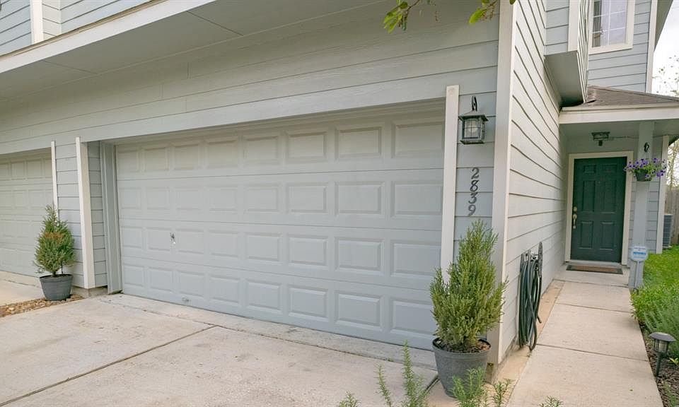 Attached 2 car garage!