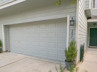 2839 Hackamore Hollow Ln, Houston, TX 77014