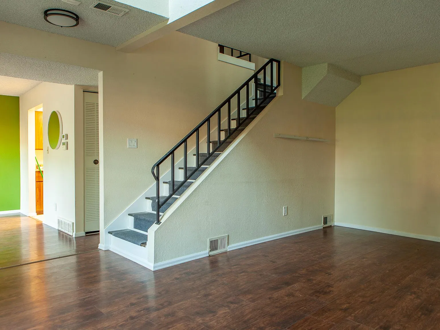 7835 W 87th Dr — Photo 3