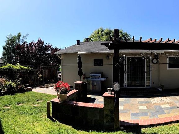 4th image of 5005 Kingston Way