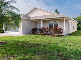 974 Pine Creek Cir NE, Palm Bay, FL 32905