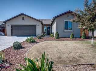 229 Emerald Isle Way, Bakersfield, CA 93314
