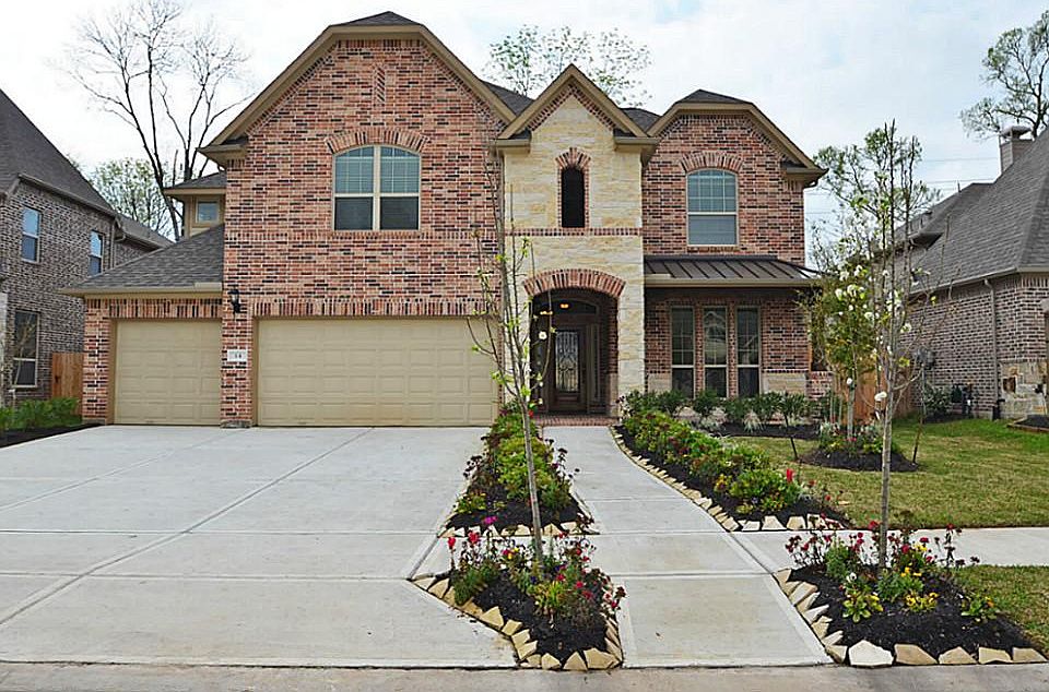 1st image of 14 Stefano Way