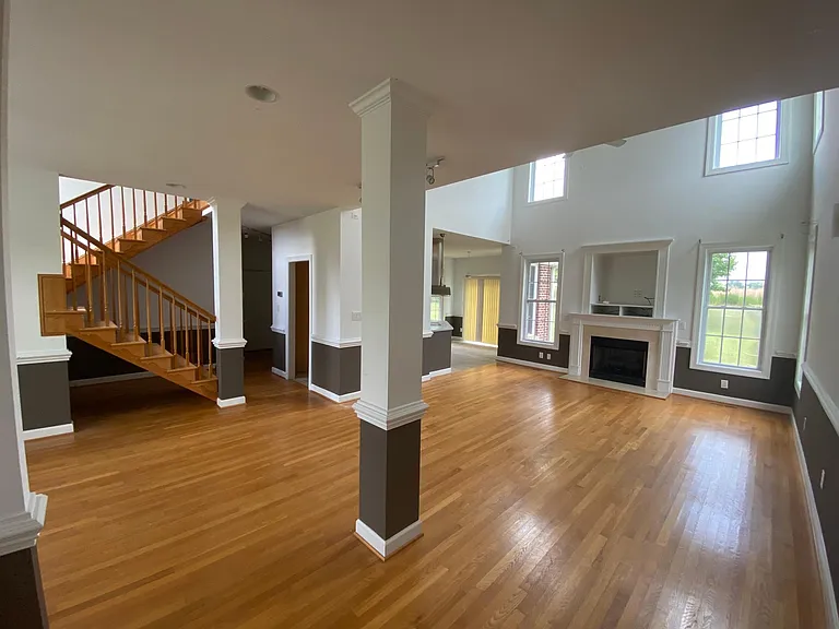 1021 Rolling Farm Dr — Photo 6
