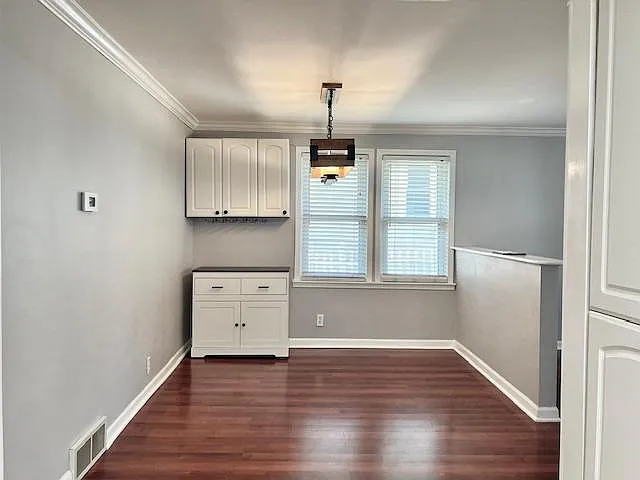 2811 Gardner Ave — Photo 4
