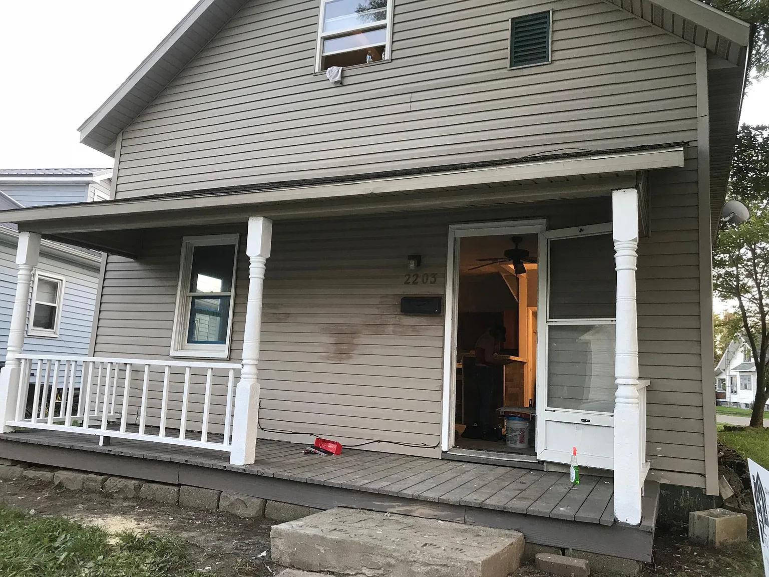 2203 Walnut St photo 1