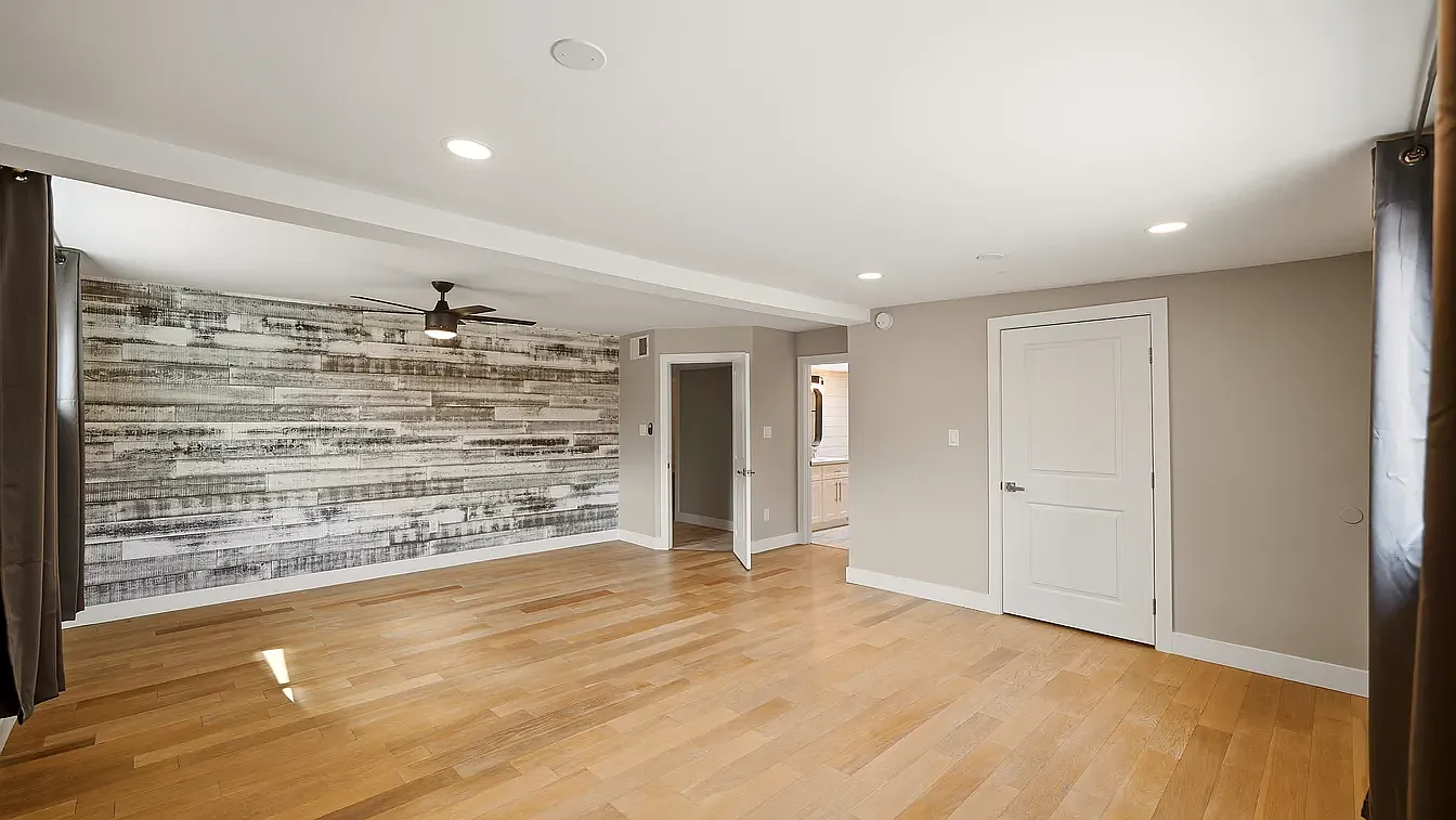 3 bed, 1859 sqft, $3,700 — Photo 2