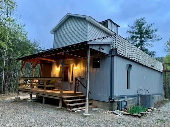 2668 Reedy Branch Rd, Purlear, NC 28665