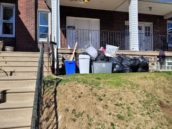 7214 Glenloch St, Philadelphia, PA 19135