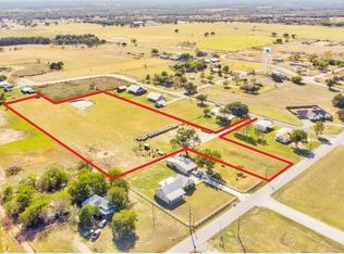 349 School House Rd, Paradise, TX 76073