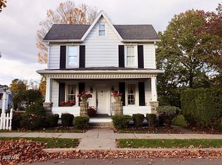 439 Mulberry St, Montoursville, PA 17754