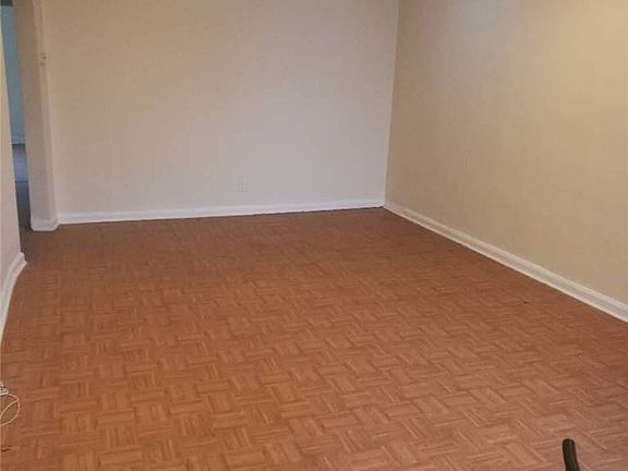 2nd image of 84-22 Little Neck Pkwy Floor 1