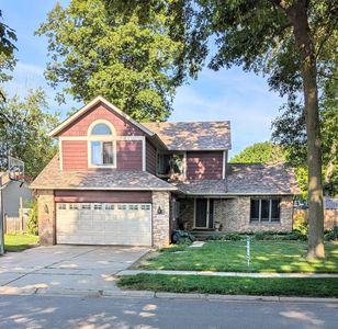1609 Boca Lago Dr, Valparaiso, IN, 46383