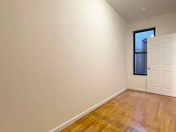 4th image of 507 E 87th St #111