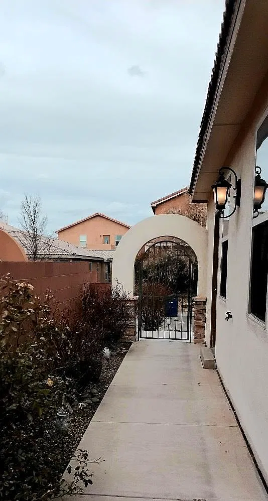 4 bed, 3.0 bath, 3144 sqft, $3,995 — Photo 3