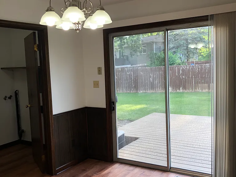 45 Oak Ct — Photo 3