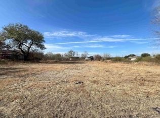 705 E 11th Ave, Zapata, TX 78076