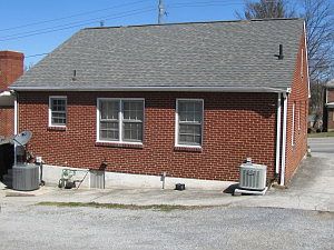2nd image of 865 Washington Ave