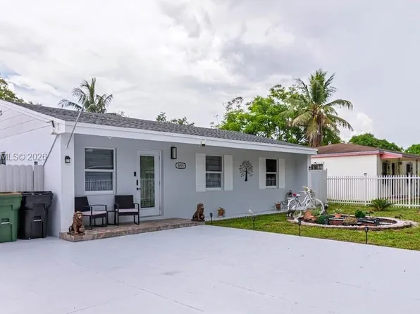 1655 NW 124th St, North Miami, FL 33167
