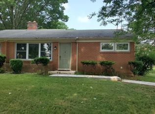 4 Bowman Rd, Lancaster, PA 17602