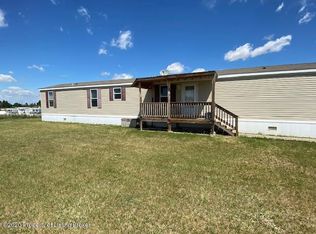 914 Southview Ave, Dickinson, ND 58601