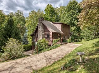 168 Balsam Shadows Rd, Maggie Valley, NC 28751