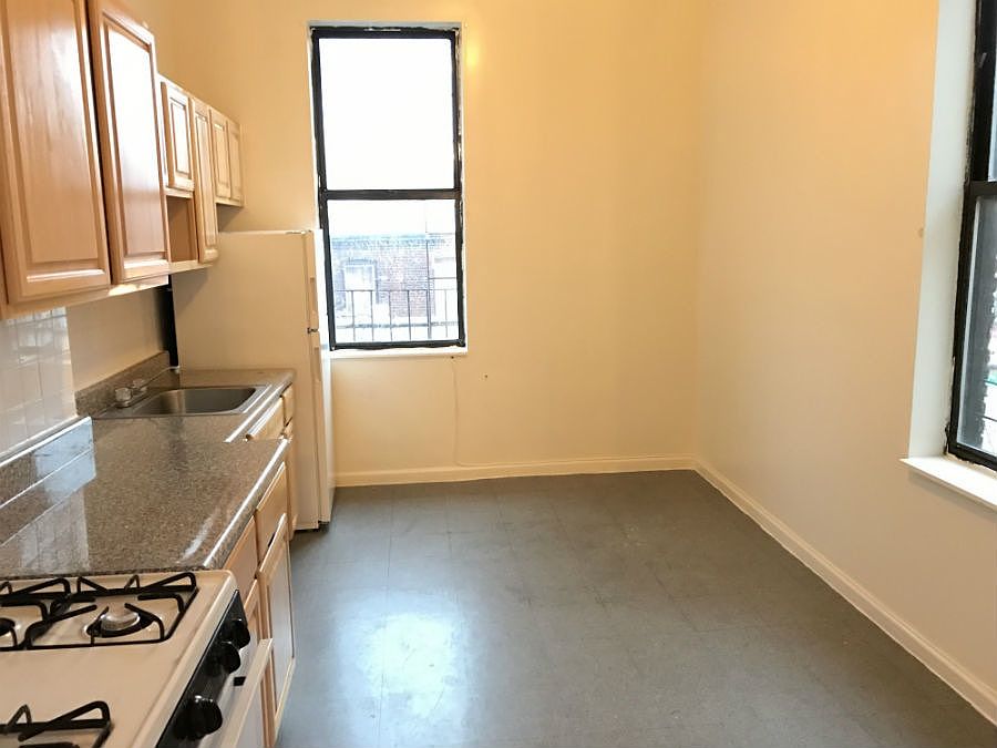 1st image of 354 E 21st St #3R