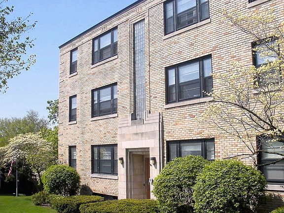 11 Prospect Ave NE