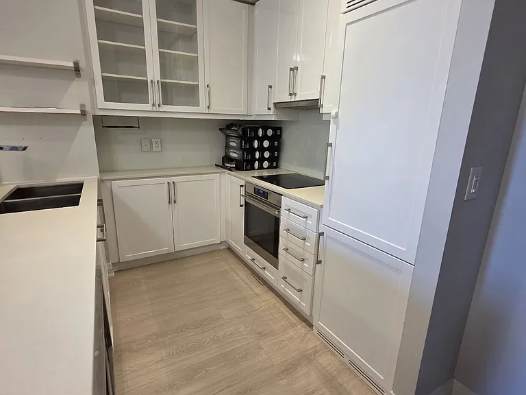21 Clairtrell Rd #116 — Photo 5