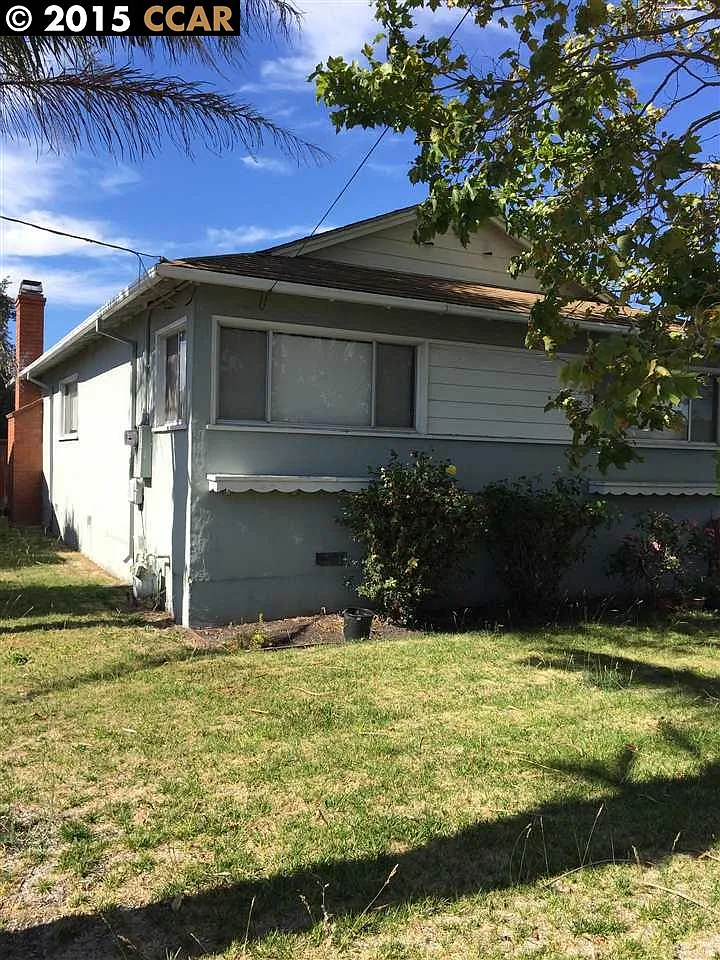 1329 Mersey Ave photo 1