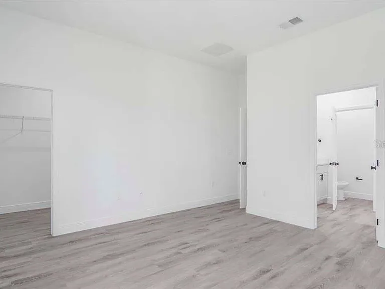 15683 SW 49th Avenue Rd — Photo 19