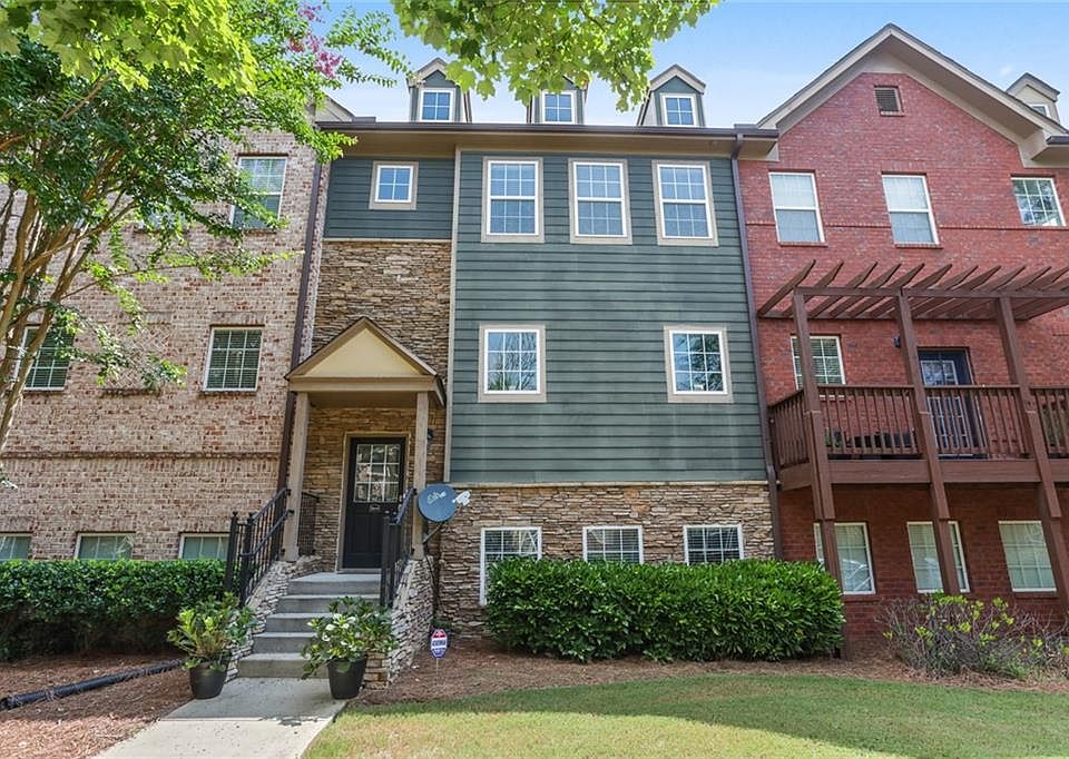 1st image of 3644 Ashford Creek Pl NE