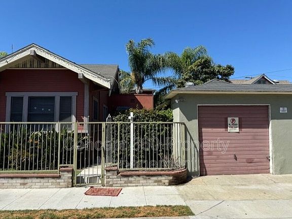 3rd image of 417 Gaviota Ave