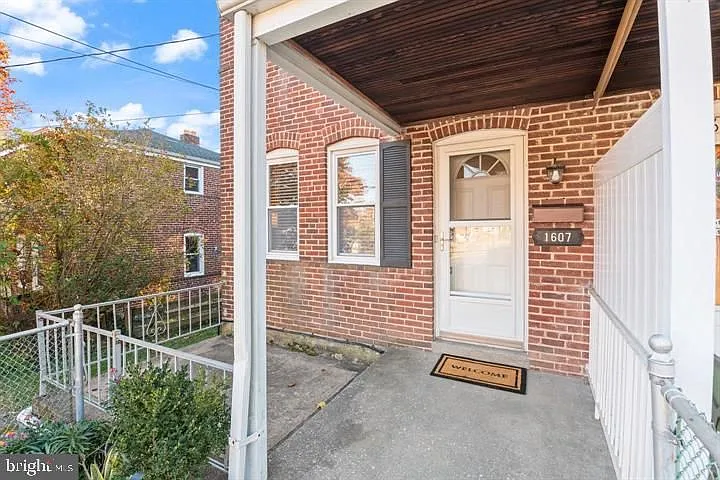 1607 Mussula Rd — Photo 3