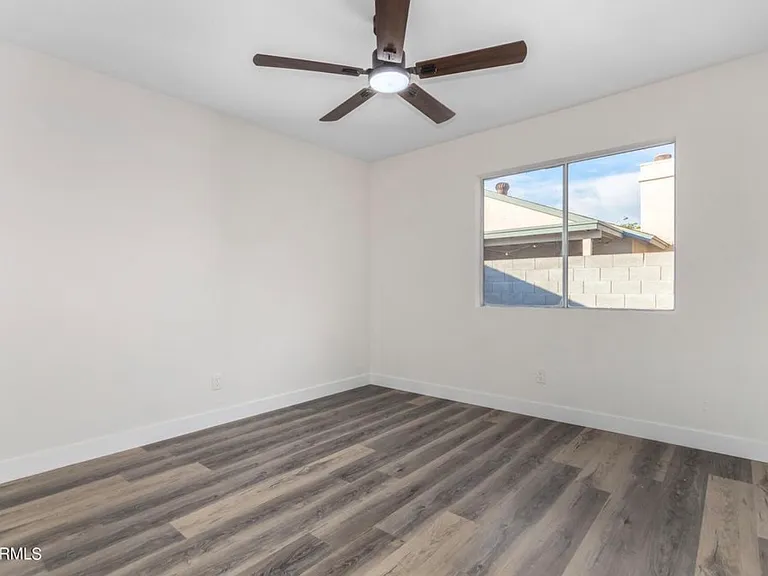 4172 E Wayland Rd — Photo 22