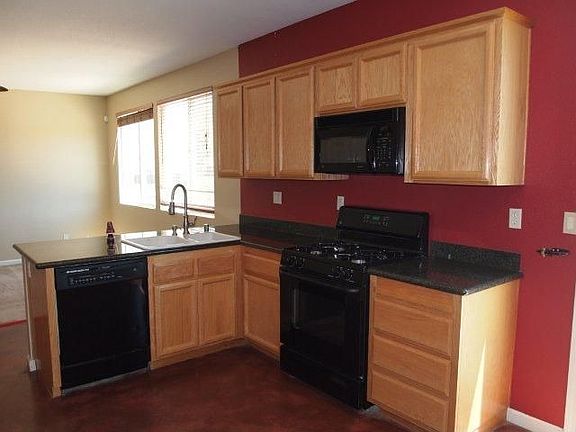 2nd image of 5800 Cape Holly Ct