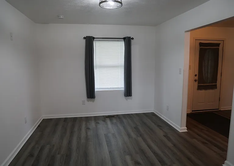 119 S Cottonwood Dr — Photo 6