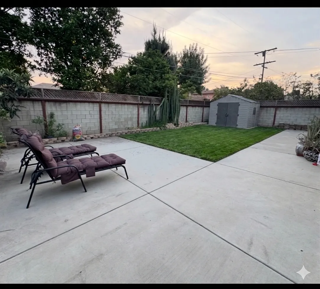 Building Photo - 10126 Colwell Dr