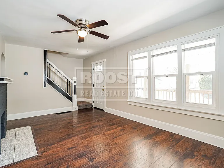 1260 S Champion Ave — Photo 4
