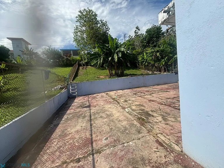2 Calle 8 #G — Photo 8
